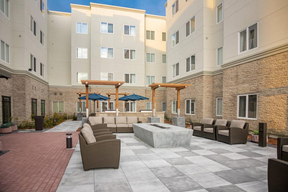 Residence Inn by Marriott San Jose North/Silicon Valley Hotel in Alviso