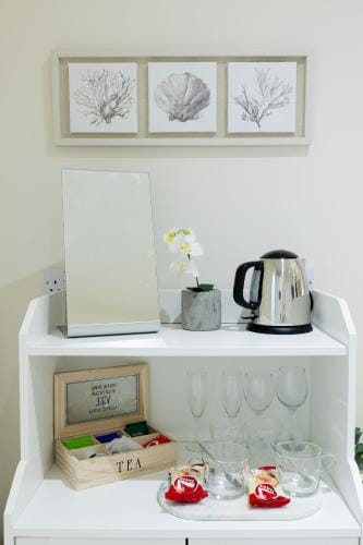 Mudeford Beach Guest Room Hotel in Christchurch