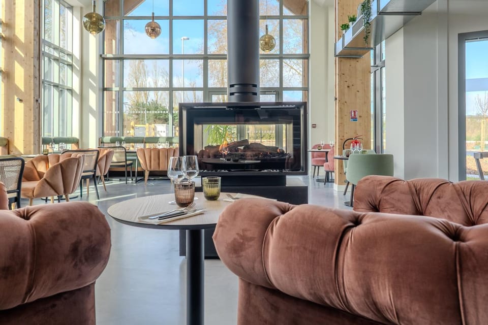 Bar/lounge