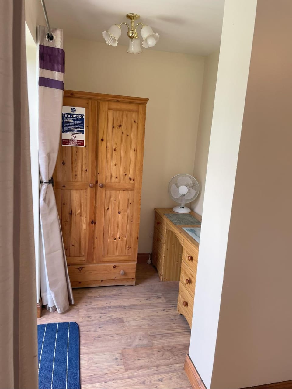 Rooms at the Huntsman Inn Inn in Stroud District