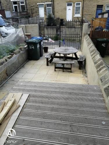 Charming Bradford Room to Rent with Shared Facilities Hotel in Bradford