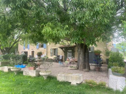l'Estagnol Hotel in Provence-Alpes-Côte d'Azur