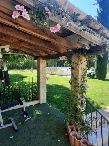 l'Estagnol Hotel in Provence-Alpes-Côte d'Azur