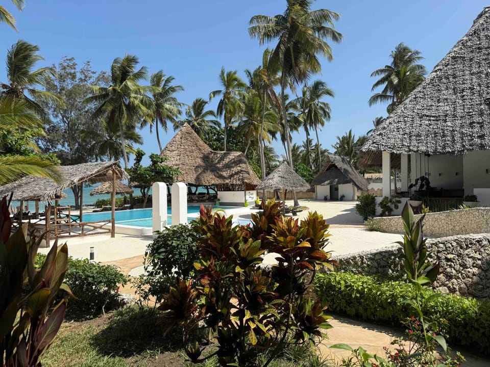 MANOLO Beach Resort Resort in Tanzania