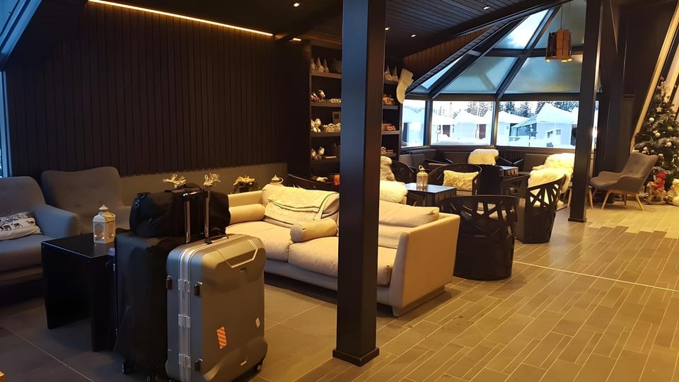 Santa's Igloos Arctic Circle Hotel in Rovaniemi