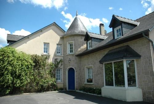 La Tourelle - Bed and Breakfast et gite Hotel in Centre-Val de Loire
