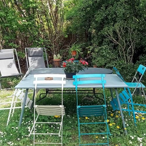 Au jardin croix roussien Hotel in Auvergne-Rhône-Alpes