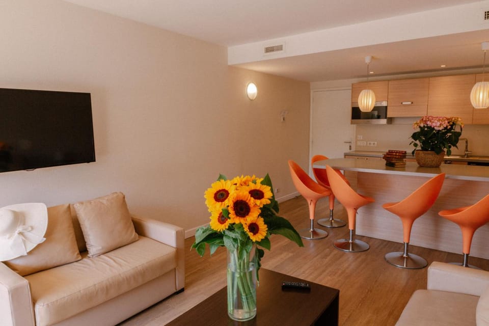 Residence Chateauneuf Hotel in Menton