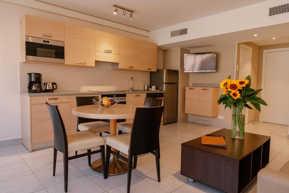 Residence Chateauneuf Hotel in Menton