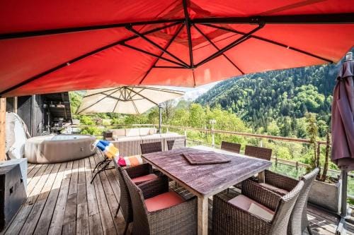 Chalet Elisthur Hotel in Haute-Savoie