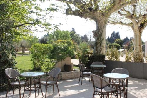 Le Mas des Fontaines Hotel in Avignon