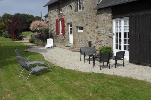 Chambres et table d'hotes du Vieil Hetre Hotel in Normandy