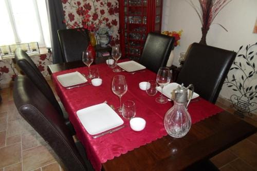 Chambres et table d'hotes du Vieil Hetre Hotel in Normandy