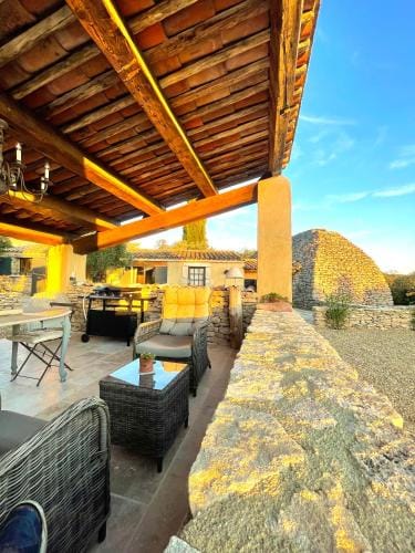 Le Mas Natan Hotel in Gordes