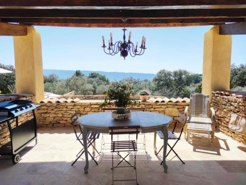 Le Mas Natan Hotel in Gordes