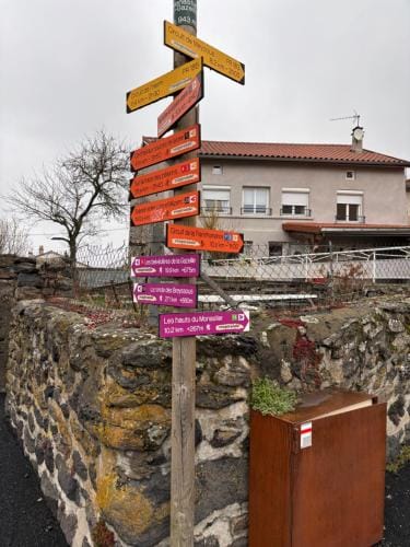 En si bon chemin - Gite d'etape chemin 70 Hotel in Auvergne-Rhône-Alpes