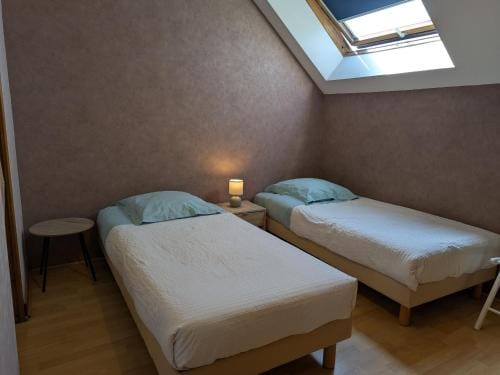 Chambre d'hotes avec salle d'eau privative a Gidy - FR-1-590-491 Hotel in Centre-Val de Loire
