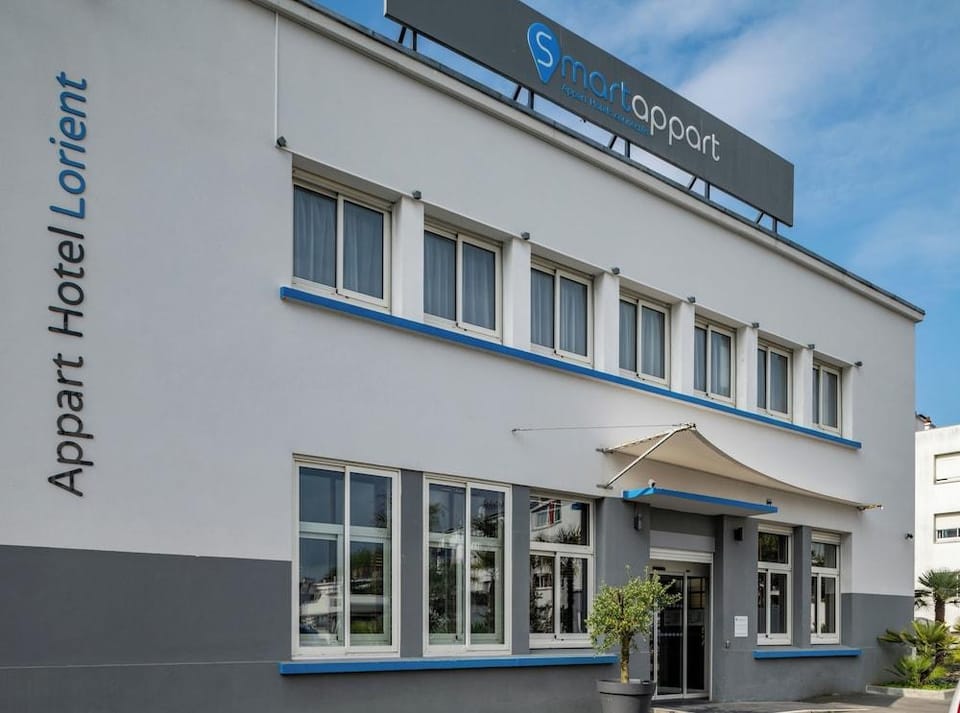 Smartappart Lorient Hotel in Lorient