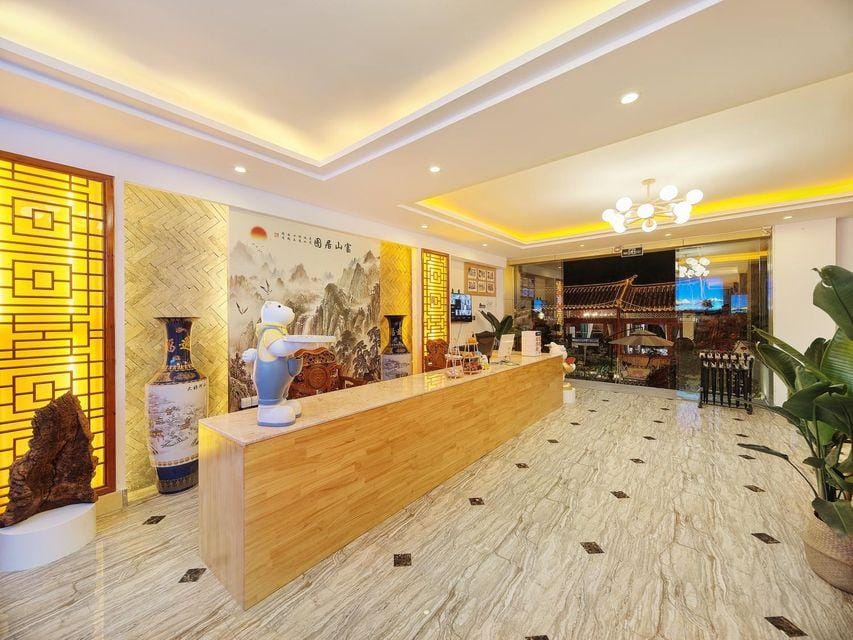 Fenglin Holiday Courtyard Hotel in China