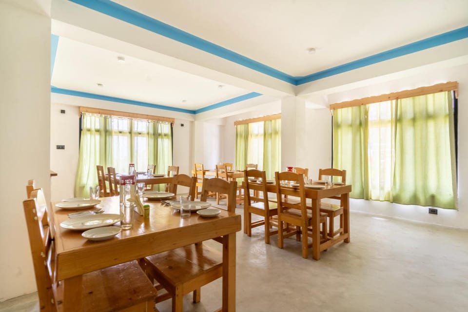 The Whispering Pines By Summit, Lachung Hotel in India