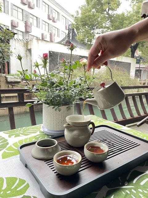 Tongli Yaojia Hostel Hotel in Suzhou