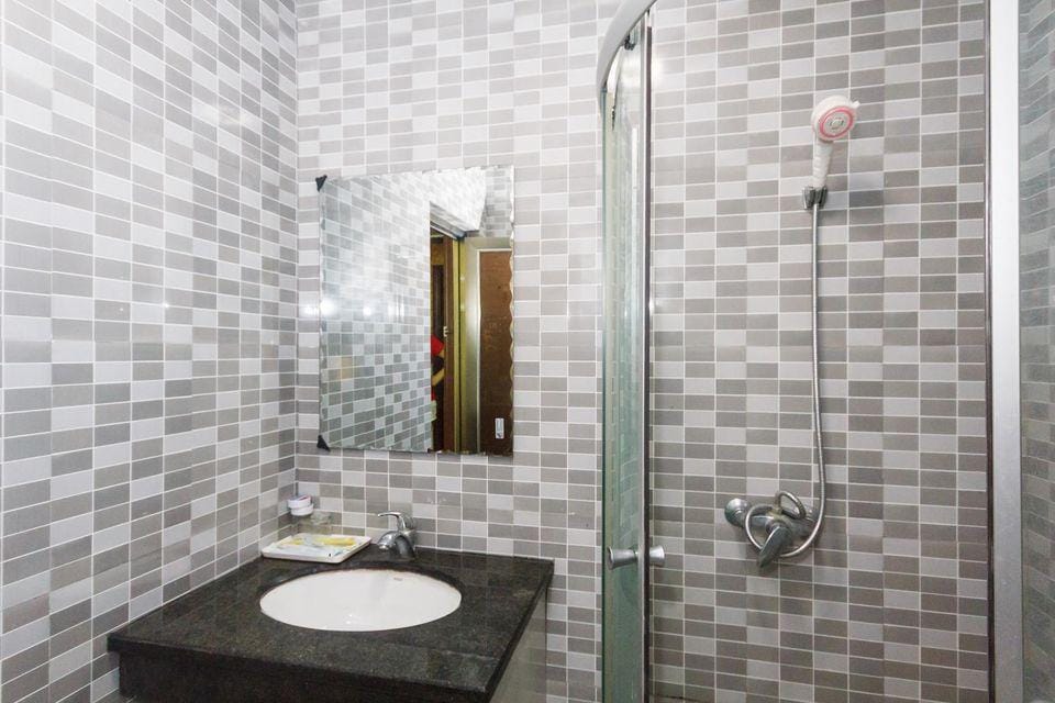 Huilong Business Hostel Hotel in China
