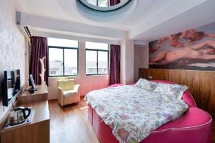 Hangzhou Huaxi Nianhua Fashion Hotel Hotel in Hangzhou
