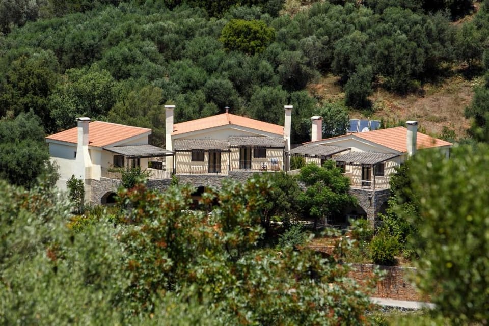 Aposperitis Traditional Guesthouse Hotel in Crete