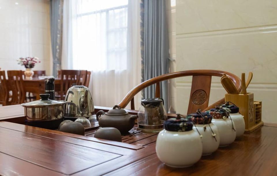 Wuxi Taolin Half Stream Inn Hotel in Suzhou