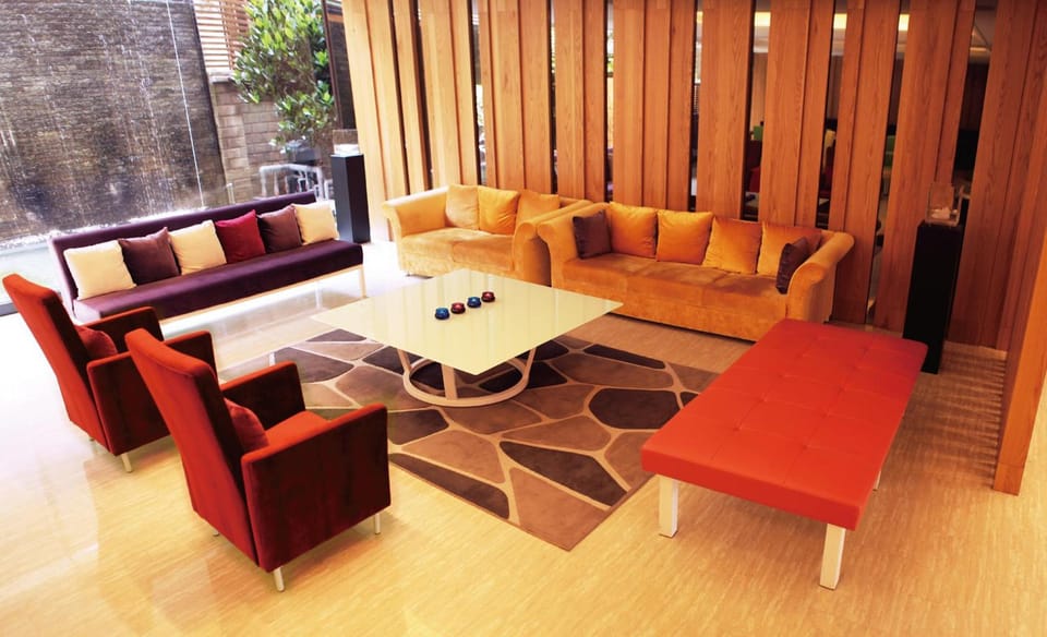 Bar/lounge