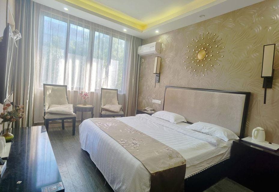 Taicang Jixiangge Theme Hotel Hotel in Suzhou
