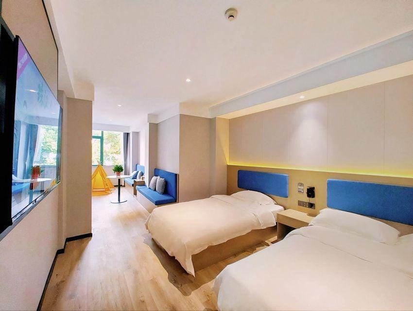 Zsmart Zhishang Hotel (Hangzhou Linping Yintaicheng Branch) Hotel in Hangzhou