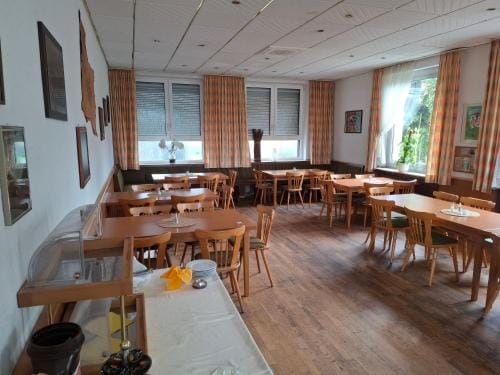Gasthaus zur Bergstrasse Hotel in Hesse