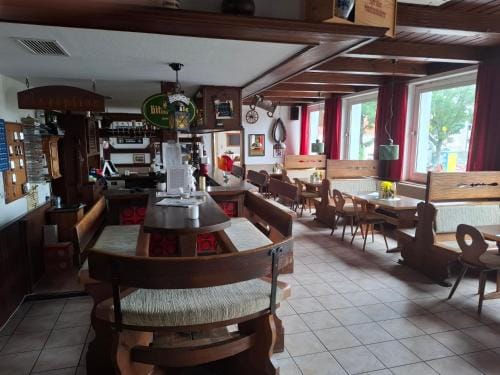 Gasthaus zur Bergstrasse Hotel in Hesse