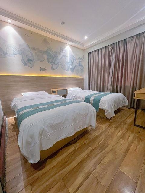 Kunshan Monday Hotel Hotel in Suzhou