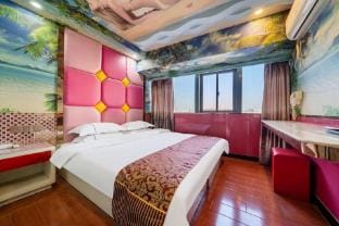 Burton Hotel (Shanghai Songjiang Jiuting Subway Station Branch) Hotel in Shanghai