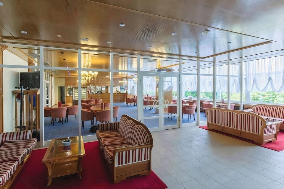 Hotel Jezero Hotel in Plitvice Lakes Park