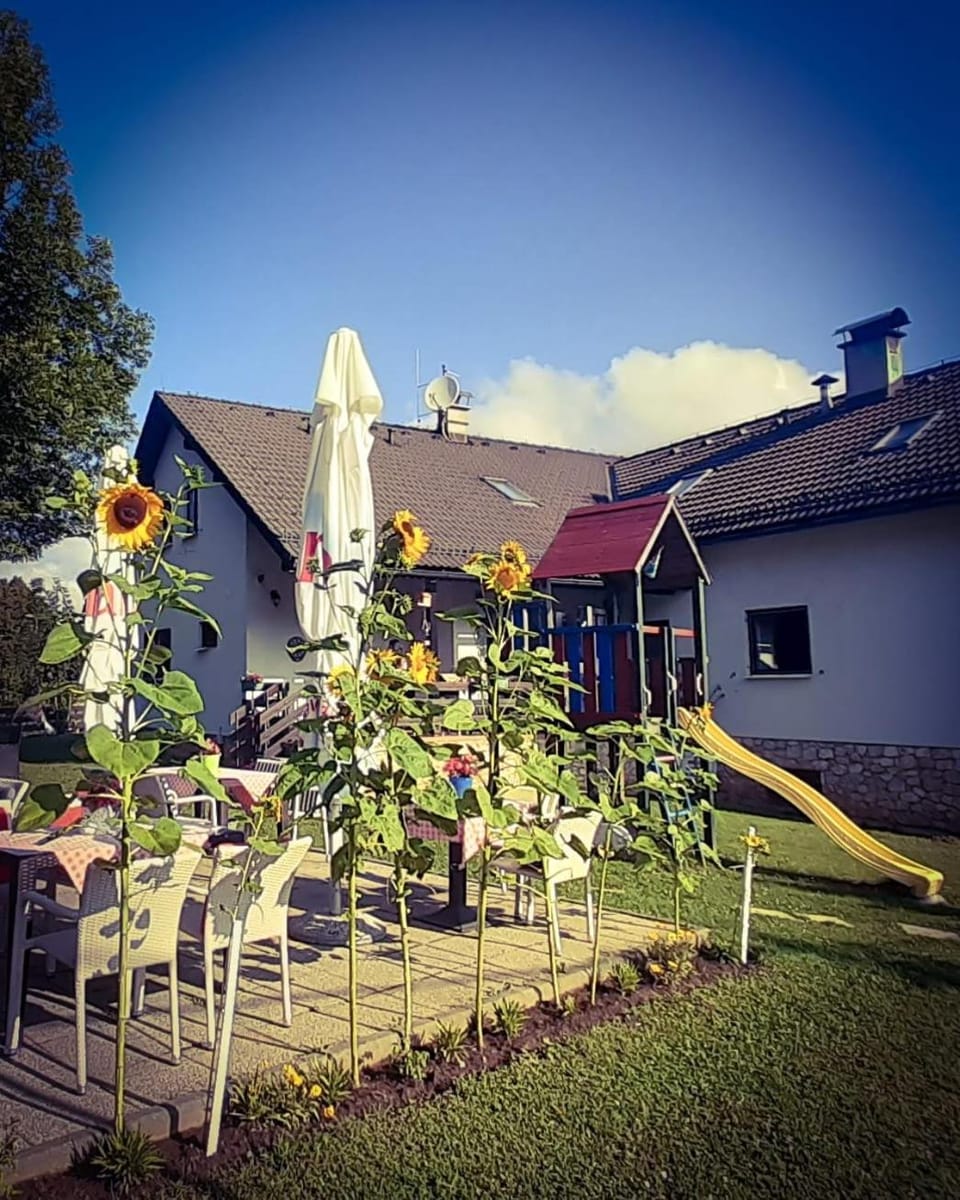 Pansion Danica Hotel in Plitvice Lakes Park