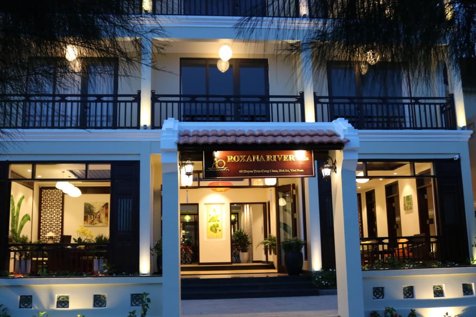 ROXANA RIVER VILLA Resort in Hoi An