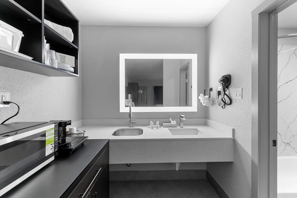 Baymont by Wyndham San Antonio Near Lackland AFB Hotel in San Antonio