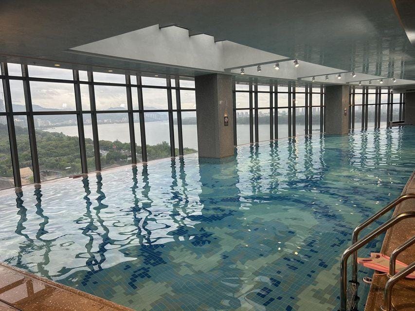 Hangzhou Fuyang Wanli Hotel (Fuchunshan Pavilion) Hotel in Hangzhou