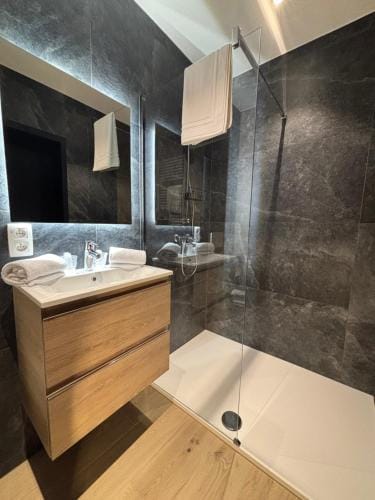 -1331- Chambres a louer Hotel in Wallonia, Belgium