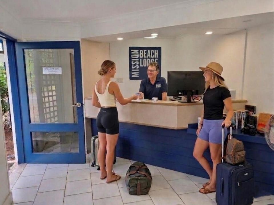 Mission Beach Lodge Motel in Mission Beach