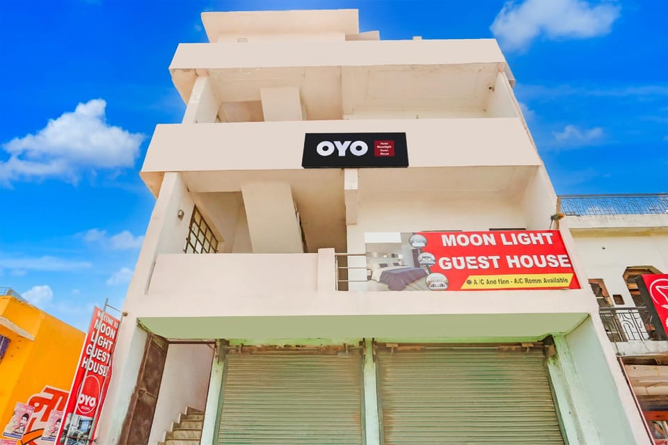 Hotel O Moonlight Guest House Hotel in Uttarakhand