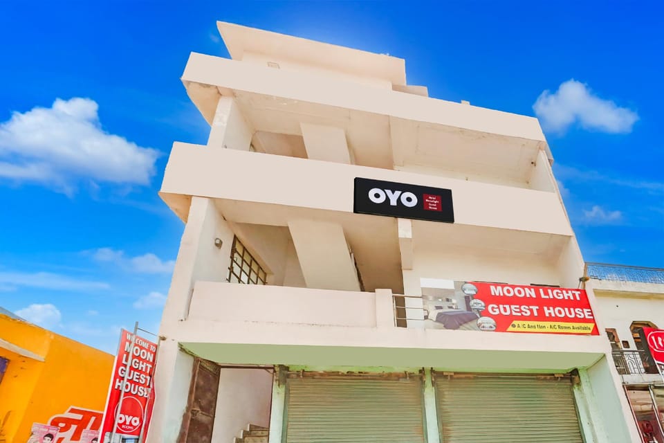Hotel O Moonlight Guest House Hotel in Uttarakhand