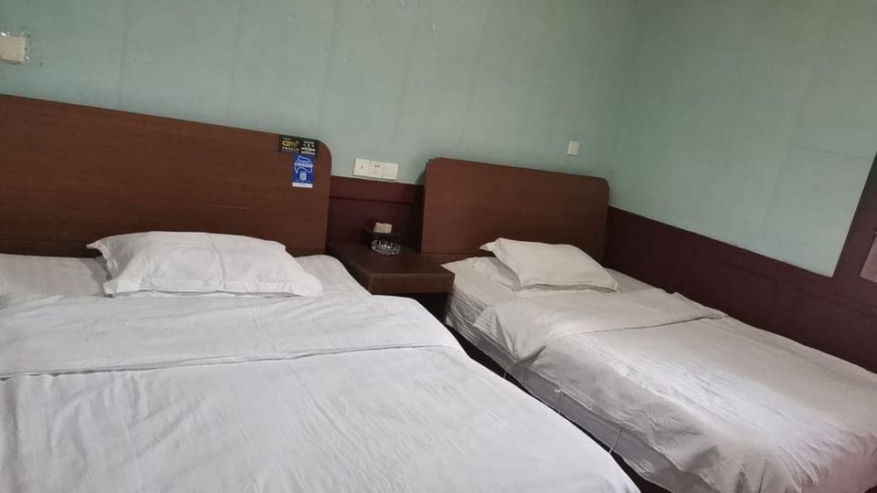 Ziyuan Hostel Hotel in China