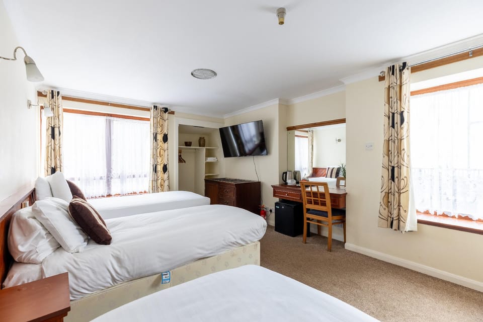 Amenity (Guest room)