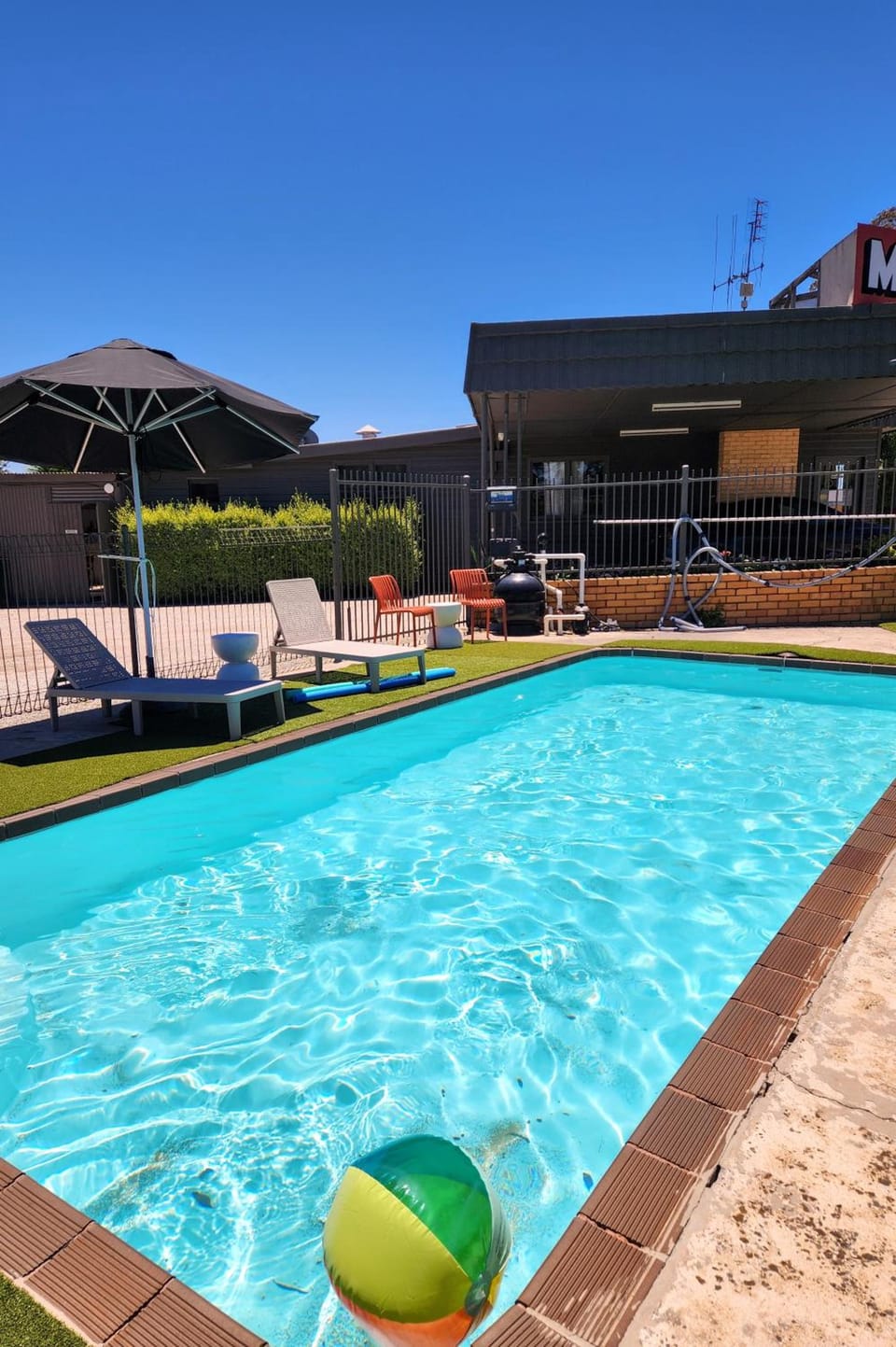 Calder Family Motel Hotel in Bendigo