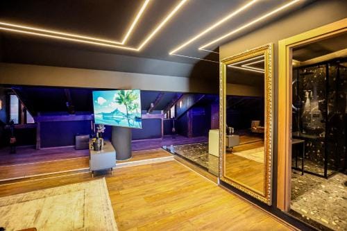 Unique Luxury Suite Hotel in Montenegro
