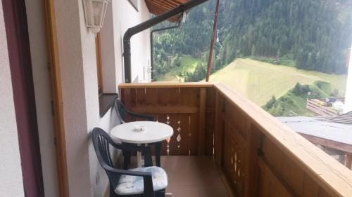 Apart Garni La Fontana Hotel in Canton of Grisons
